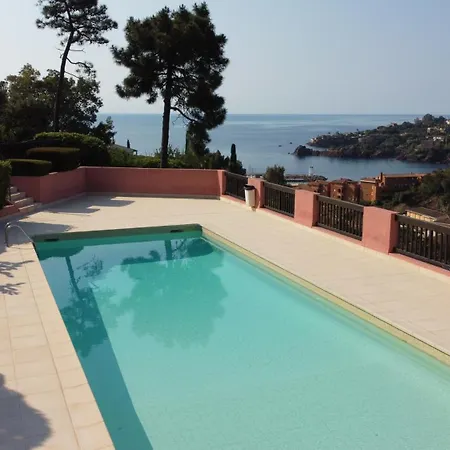 Beau Studio Avec Terrasse, Vue Mer Exceptionnelle Alcat - Les Cles De L'esterel